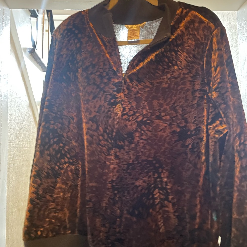 Susan graver style zip up sweatshirt. 2xl
